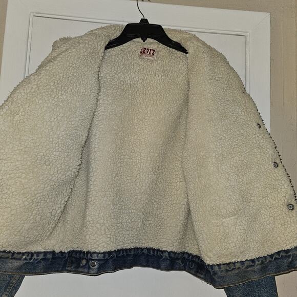Levi's Vtg Jean Jacket Sherpa Lined Made In USA 40R Denim Jacket - Picture 3 of 11